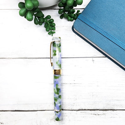 Lilly Pond : Fountain Pen