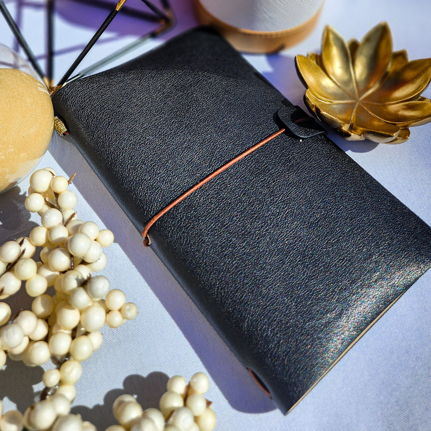 Jet Black : Vintage Vegan Leather Travel Journal - Thehealinghandbook